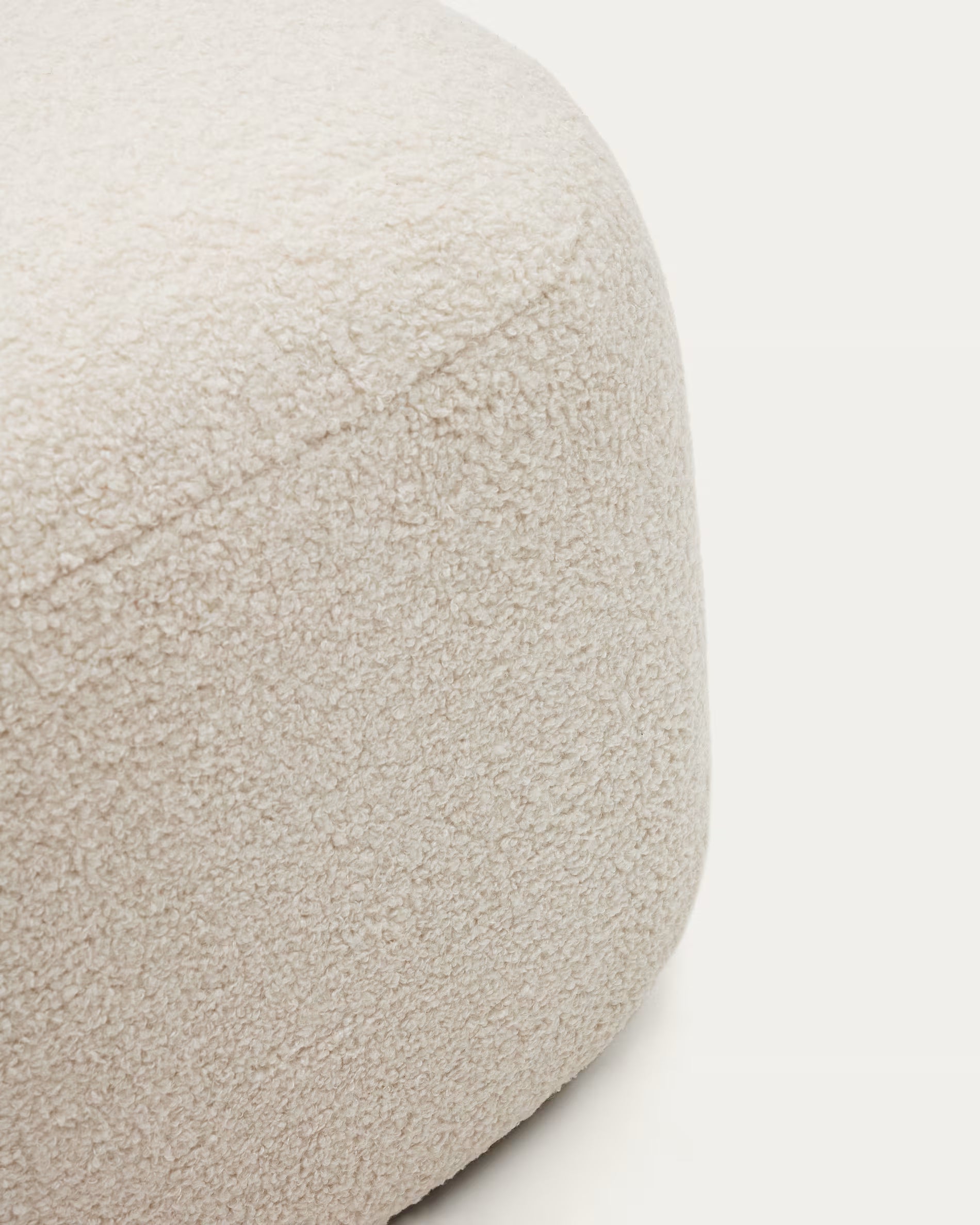 مسند قدم (بوف) ليان