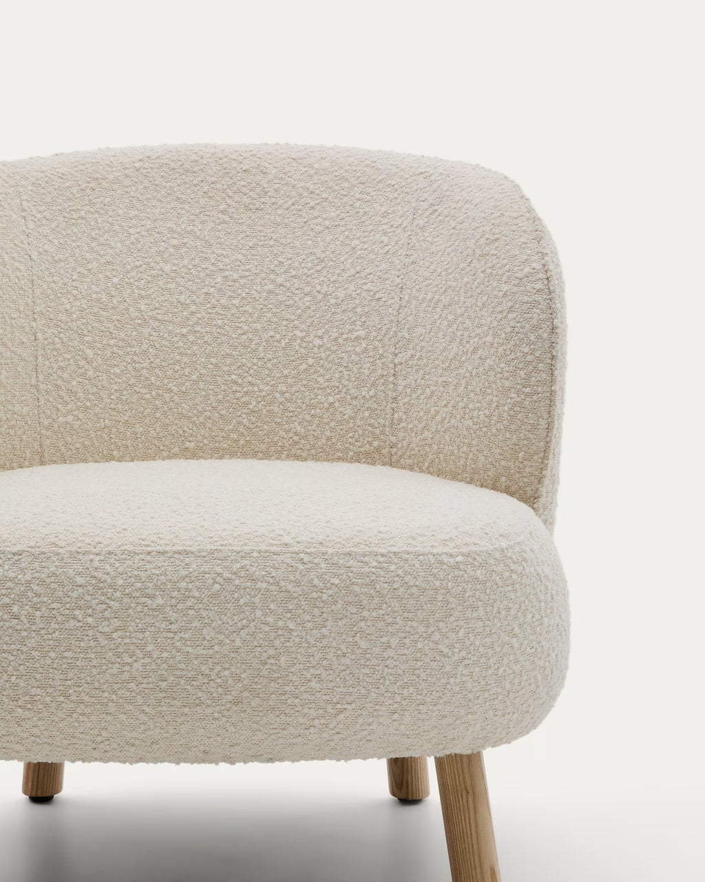 كرسي بوكليه أبيض لافين