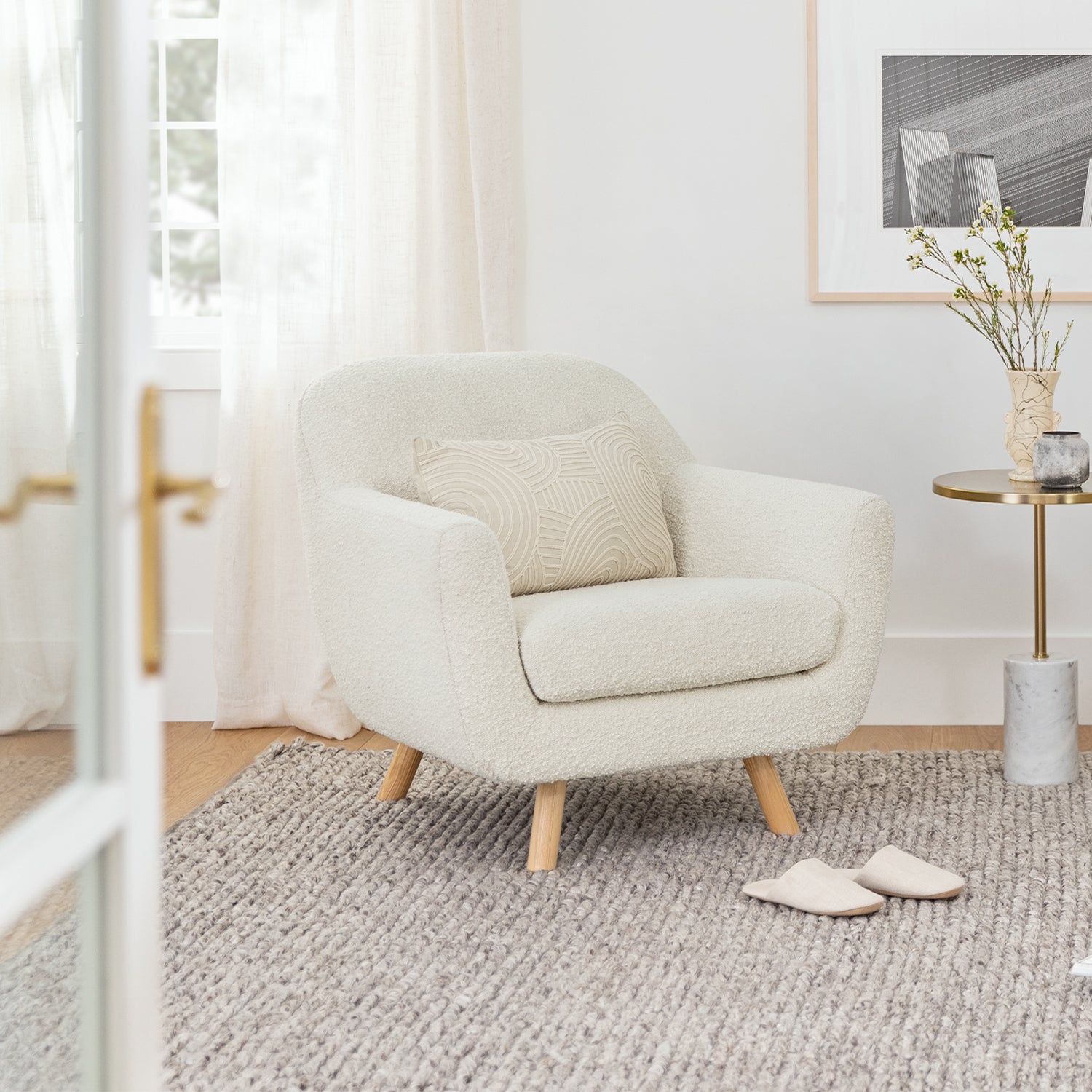 Revo Bouclé Armchair